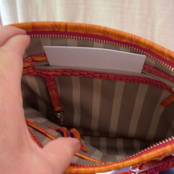 New. Has the registration card inside. Brahmin Jody-Passion Fruit Melbourne bag - Picture 6 of 7